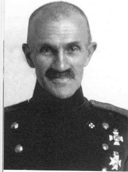 Строй кадет на XV Общекадетском съезде в г.Санта-Роза. Калифорния. 14-23 сентября 1996 г.